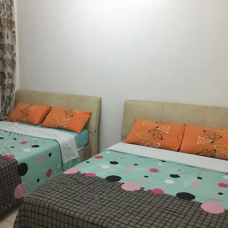 Cameron Supersave Apartment @ Crown Imperial Court ブリンチャン エクステリア 写真